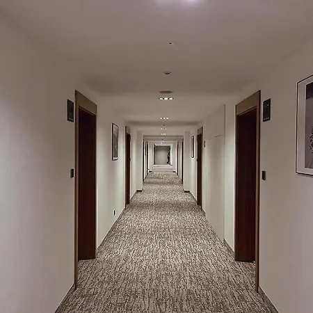 Westin House - 109 Basen, Sauna, Jacuzzi, Prywatny Parking W Cenie Appartement *