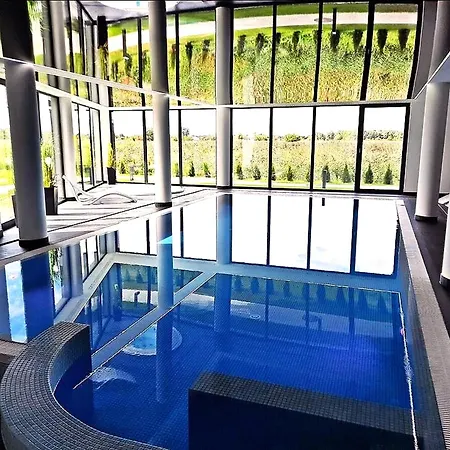 Apartment Westin House Balkon Basen